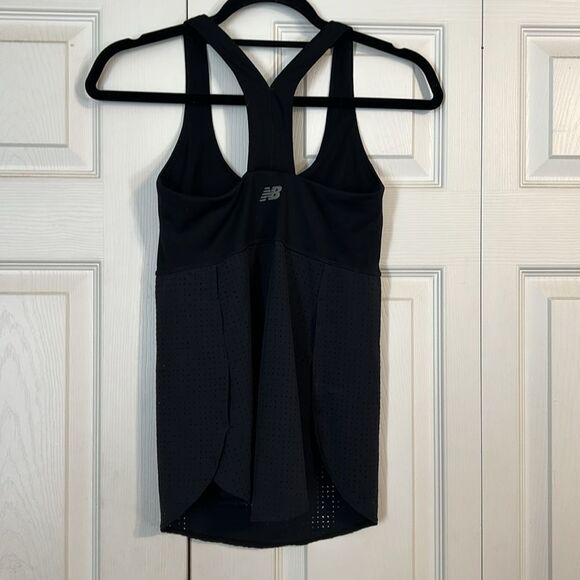 NEW BALANCE Size Small Black Workout Mesh Tank Top Compression Wicking Gym - Picture 4 of 7